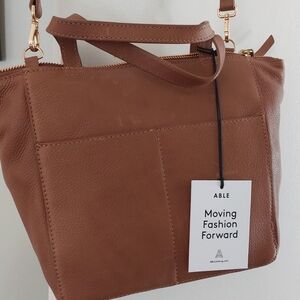 Abel Crossbody